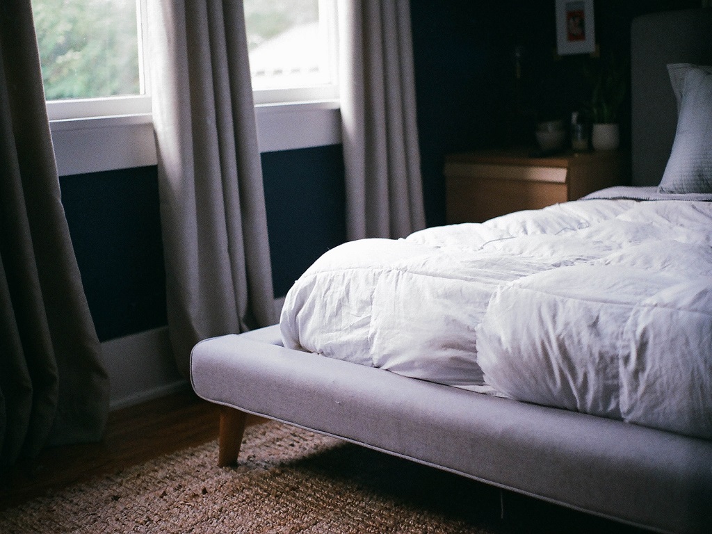 How to Pick the Right Mattress Based on Your Sleeping Position